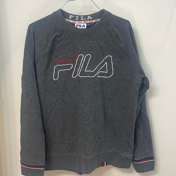 FILA vintage embroidered crewneck - Picture 1 of 4